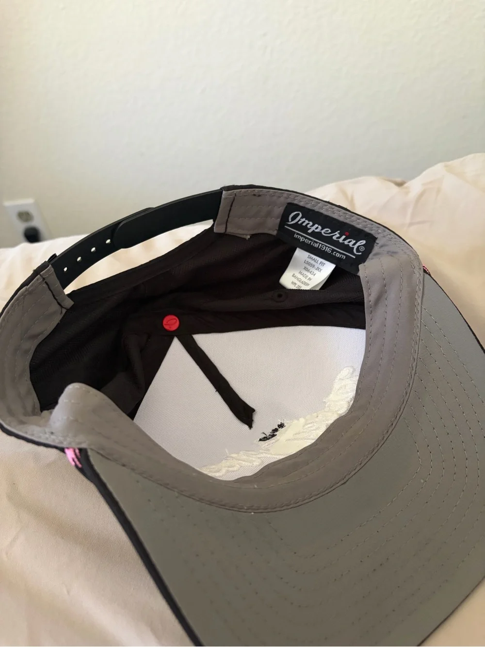 Torrey Pines Black Golf Rope Hat Cap with Pink Accent